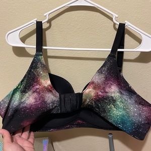 Wire free back smoothing 360 push up bra